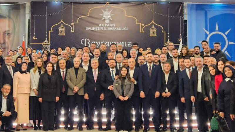 AK PARTİ BAYRAMLAŞTI